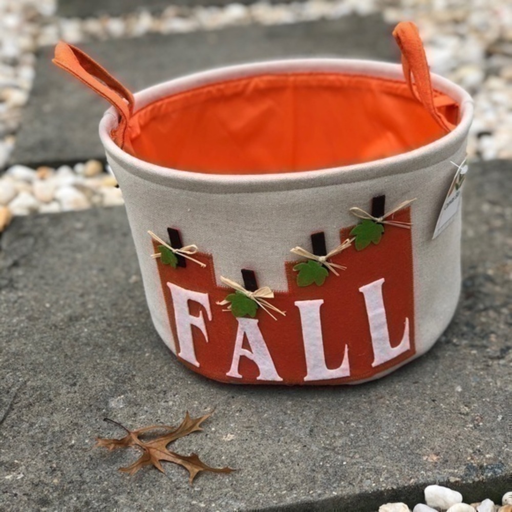 Canvas basket bin with Autumn/Fall design